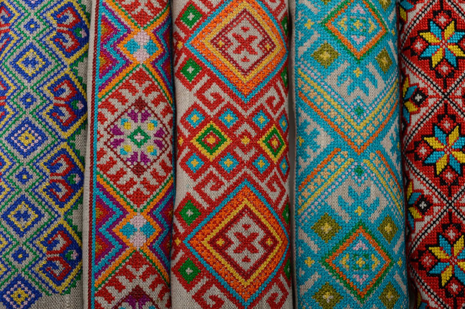 Cross stitch embroidered napkin 6 items photo 5
