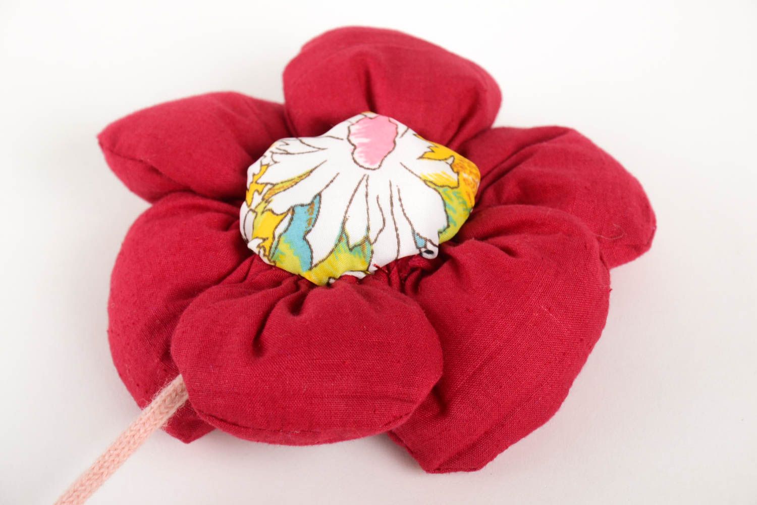 Handmade rote schöne Deko Blume Wohn Accessoire künstliche Blume aus Stoff  foto 1