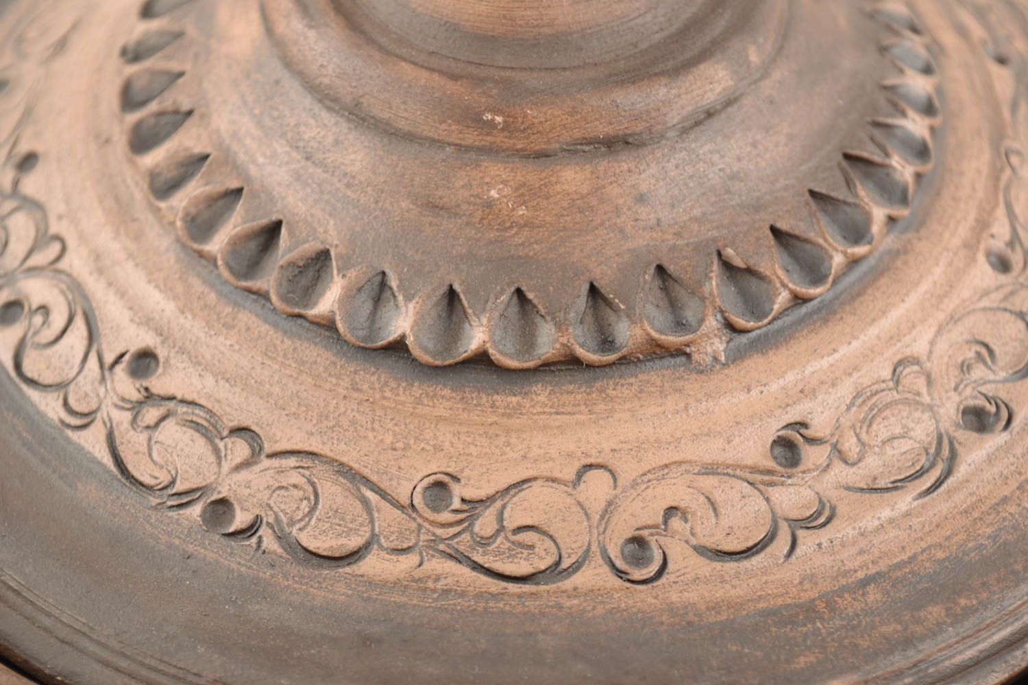 Глиняный горшок с крышкой и без ручек покрытый серебром ручной работы на 1 л фото 3