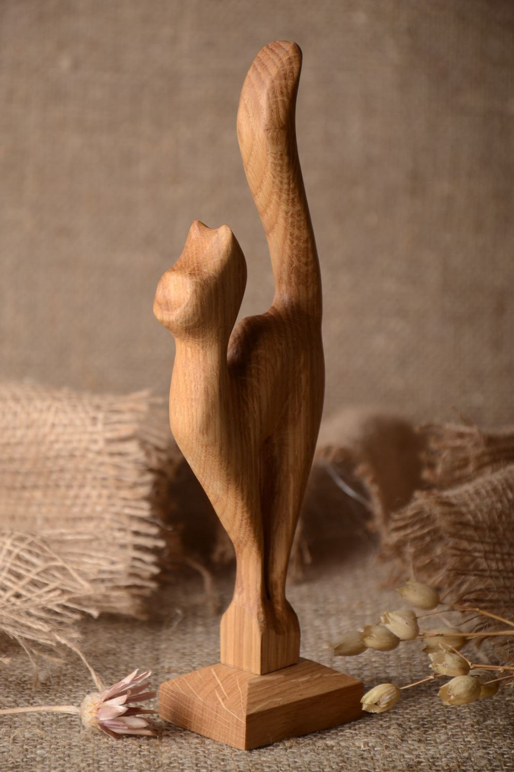Homemade home decor wood sculpture wooden gifts cat figurines for decorative use photo 1