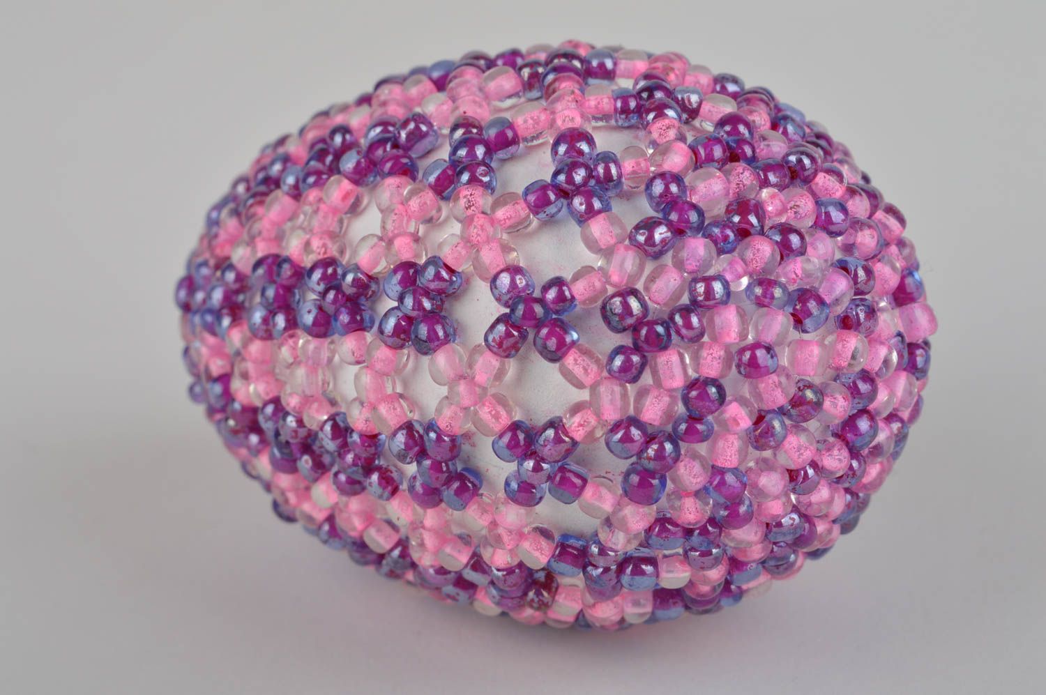 Easter egg made of papier mache woven over with beads manually for home decor photo 3