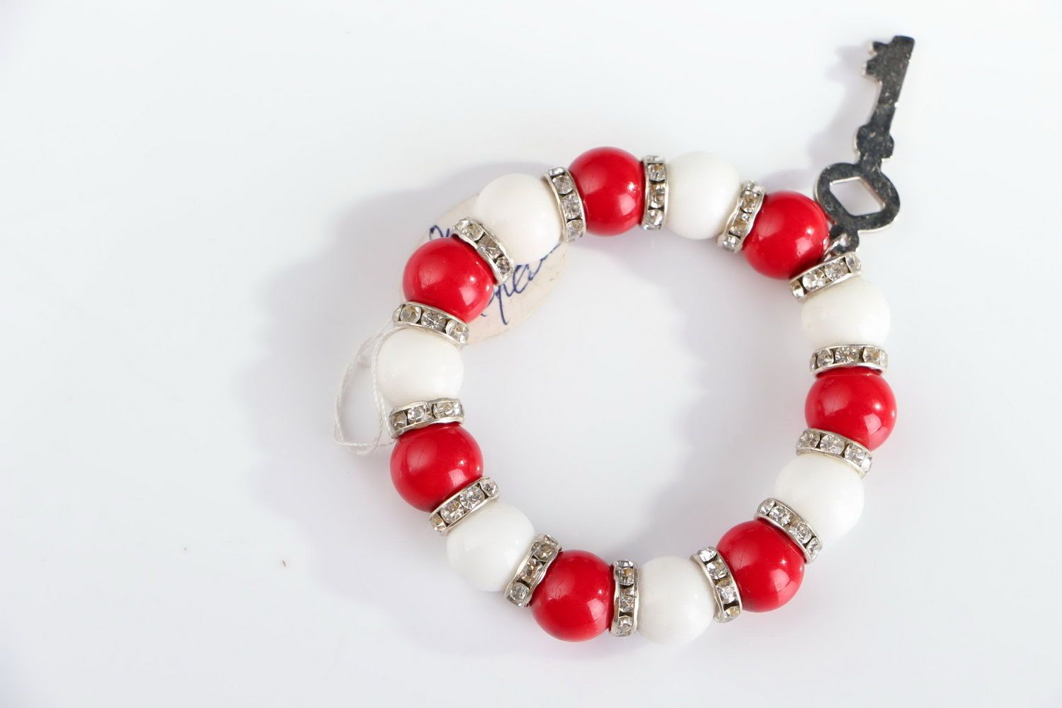 Bracelet made of white agate and coral photo 2