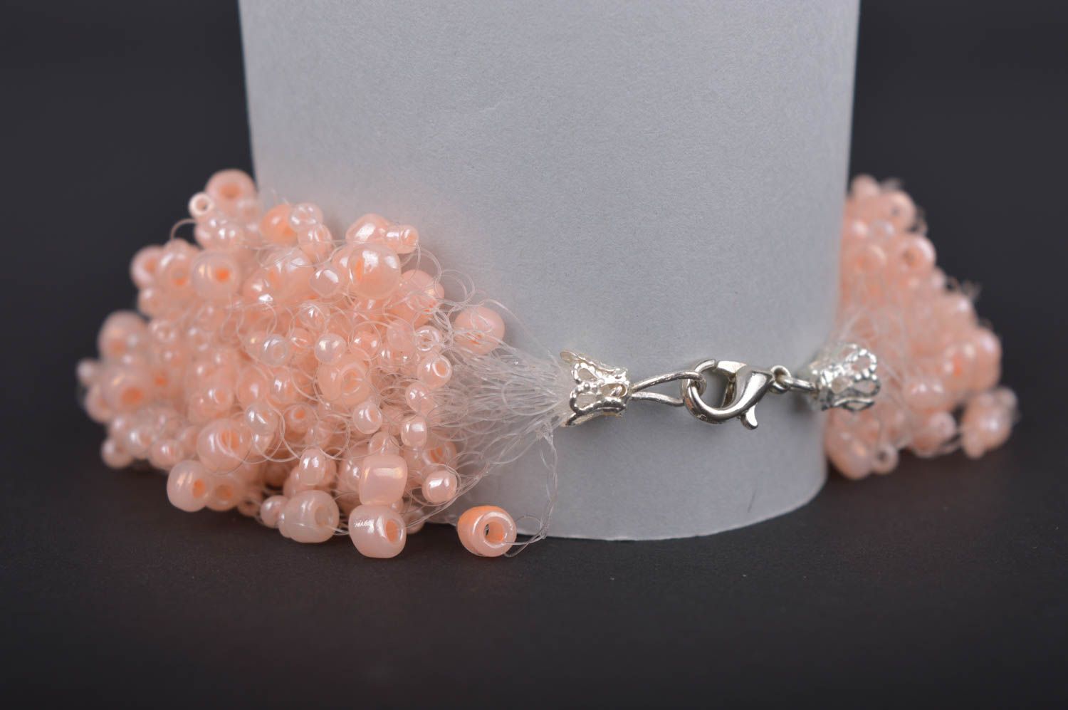 Bracelet rose clair Accessoire fait main en perles de rocaille Cadeau femme photo 5