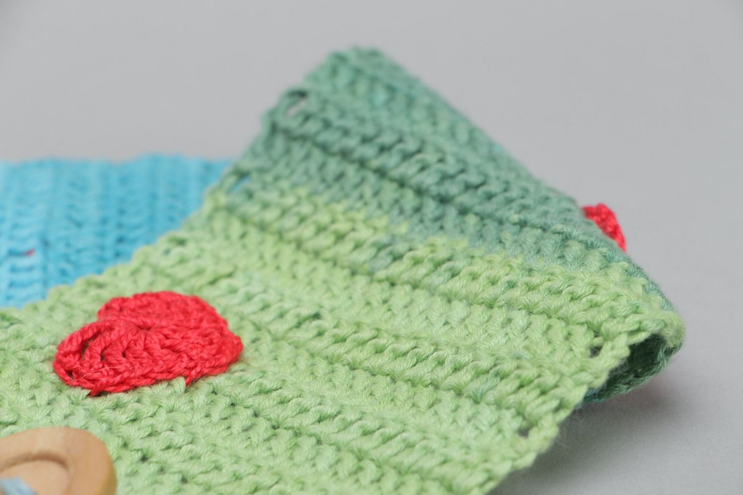 Pull pour tasse fait main tricoté au crochet vert bleu en fils de coton photo 3