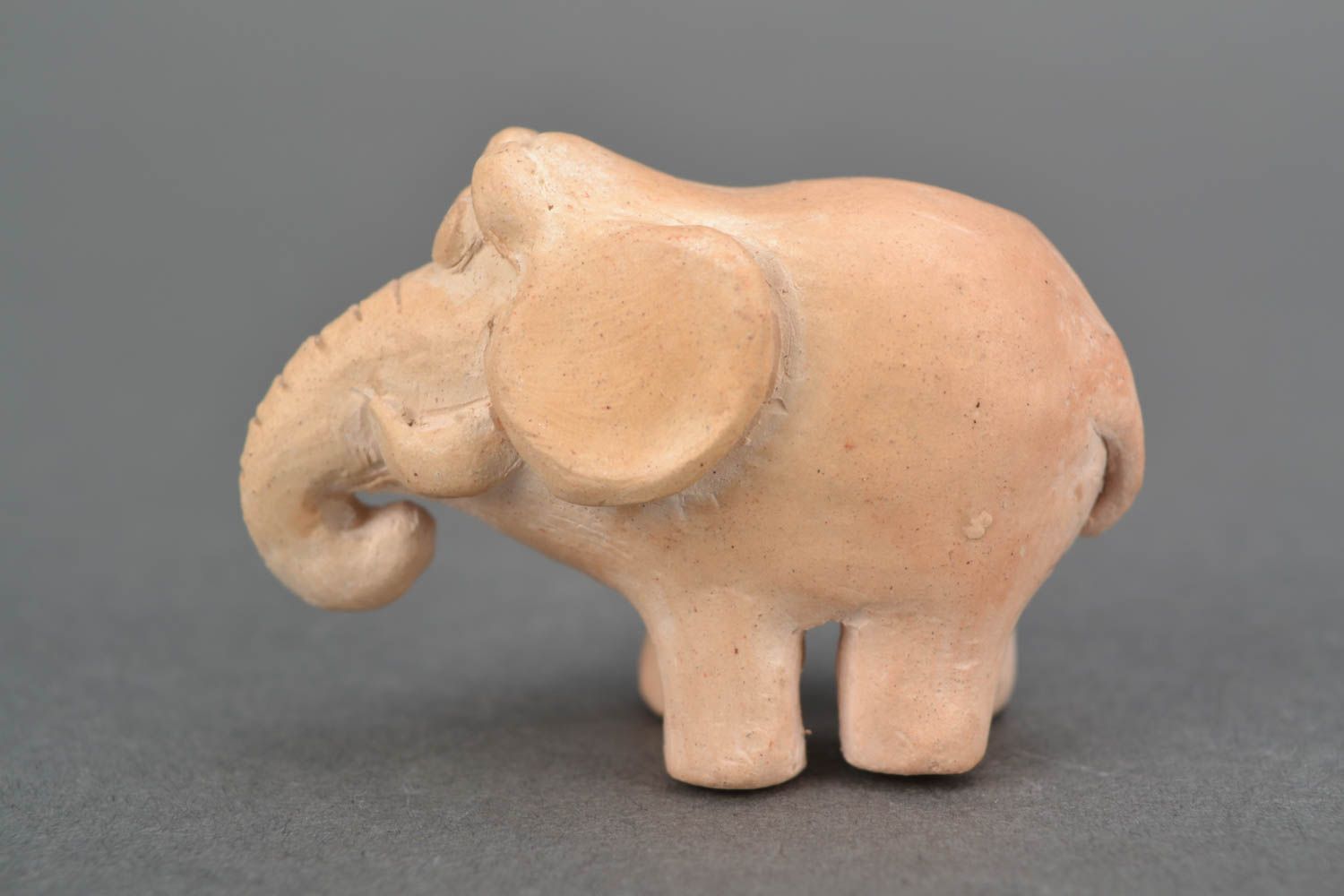 Figurine miniature en terre cuite Éléphant photo 3