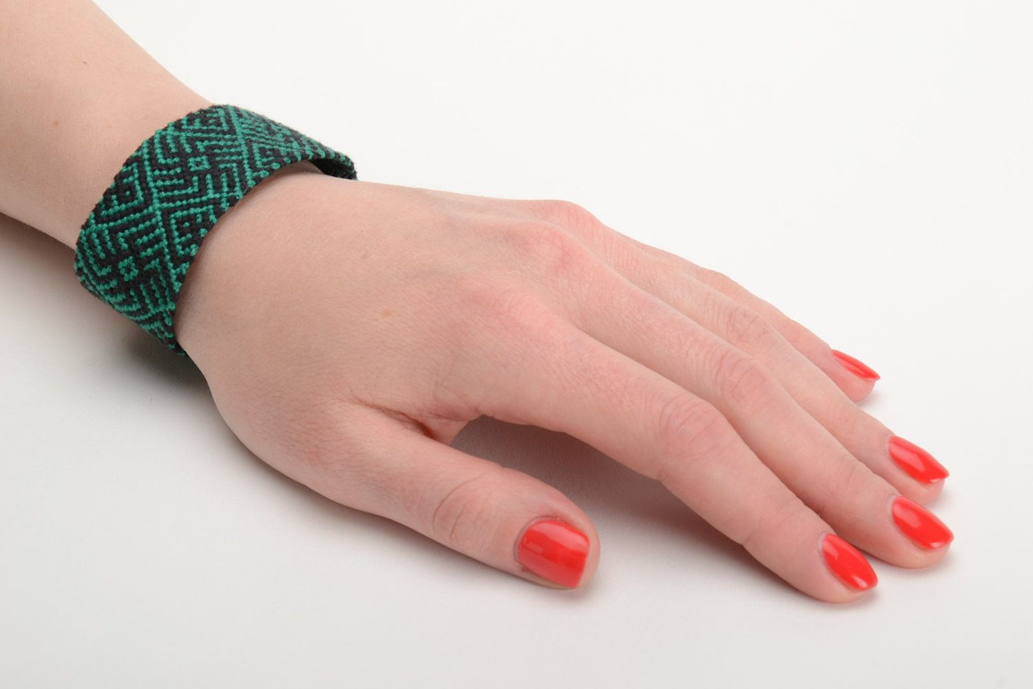 Grünes interessantes breites Armband Mouline aus Fäden geschnürt Designer handmade foto 5