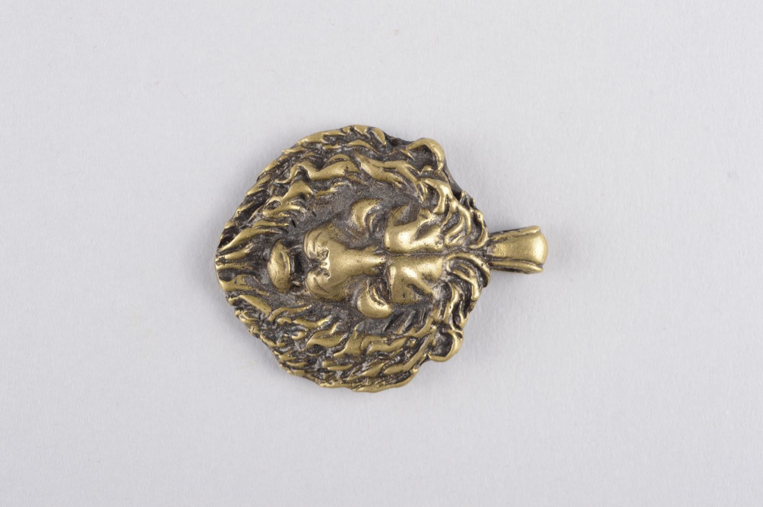 Handmade accessories bronze necklace metal pendant lion pendant metal jewelry  photo 3