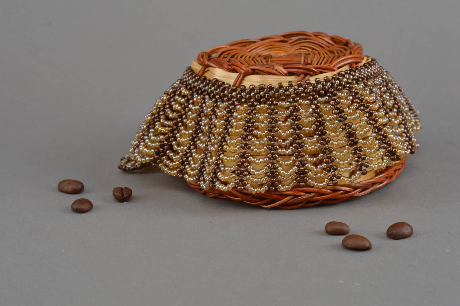 Collier en perles de rocailles fait main accessoire couleurs de cuivre et d'or photo 1