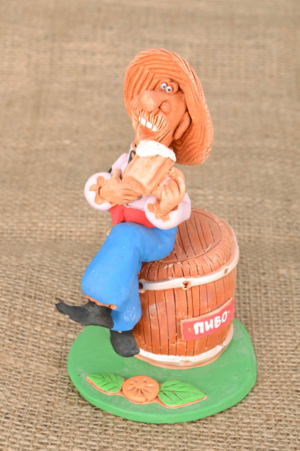 Figurine Cossack on a barrel photo 1