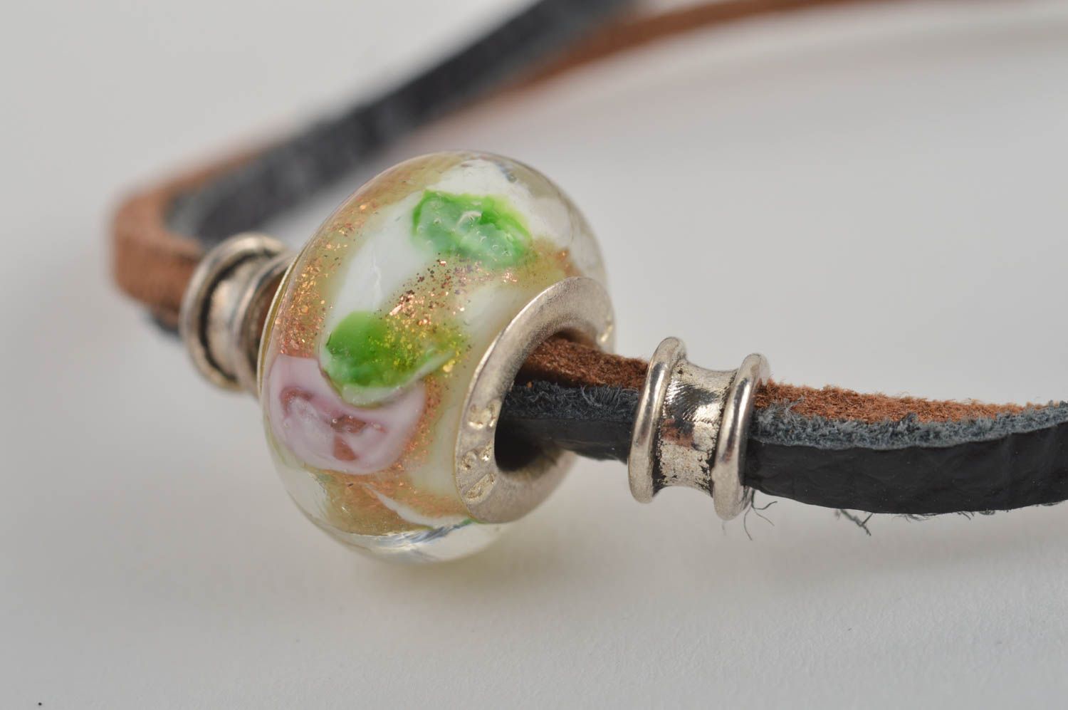 Handmade Mode Schmuck Leder Armband Accessoire für Frauen mit Perle schön foto 4