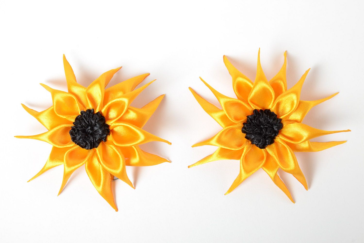 Set of 2 handmade hair clips with bright yellow and black satin ribbon flowers photo 4