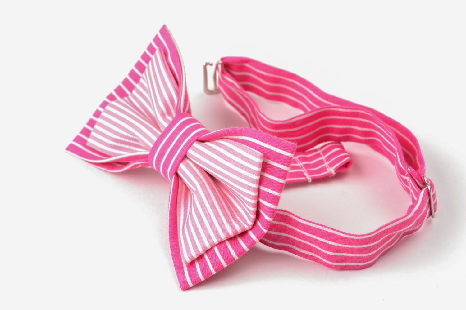 Noeud papillon en tissu de coton couleur rose accessoire original fait main photo 1