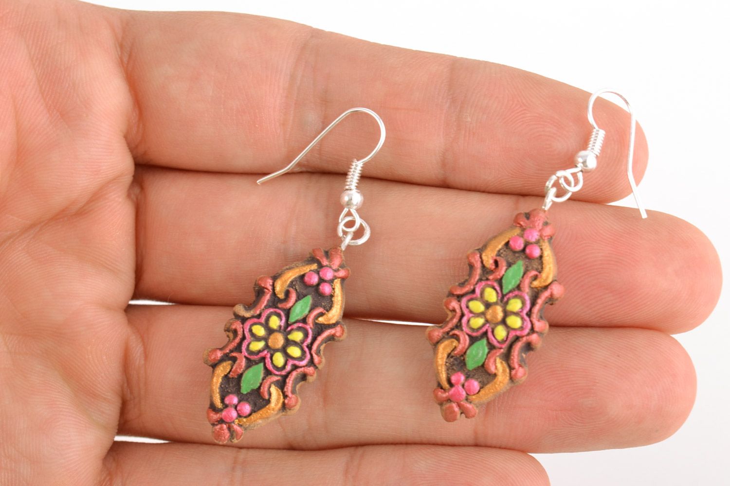 Elegant small ceramic earrings painted with colorful acrylics handmade photo 2