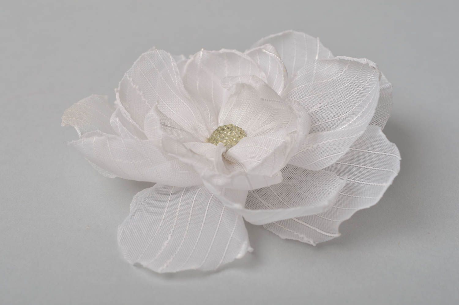 Haarspange Blume handmade Damen Modeschmuck Accessoire für Haare in Weiß foto 3