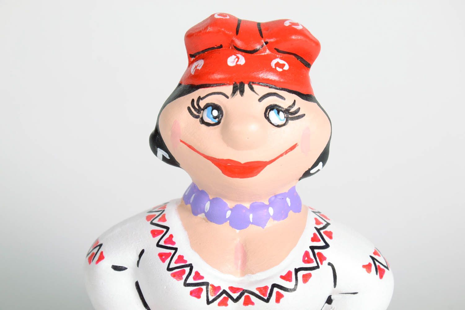 Homemade ceramic statuette The Ukrainian Girl photo 5