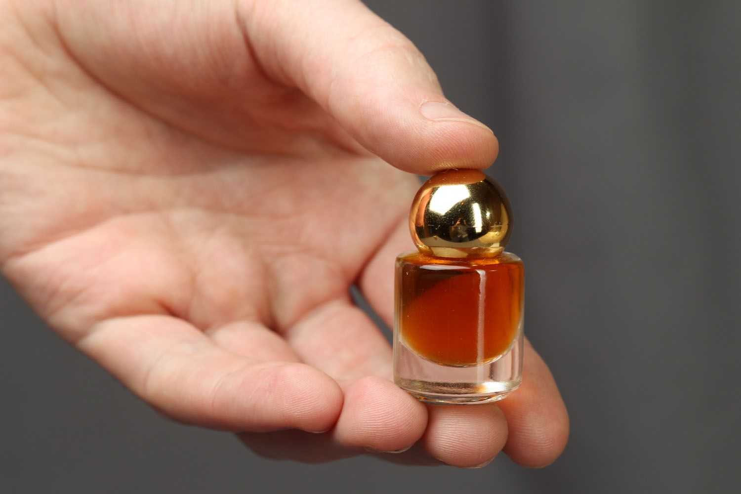 Perfume de óleo com aroma picante foto 2