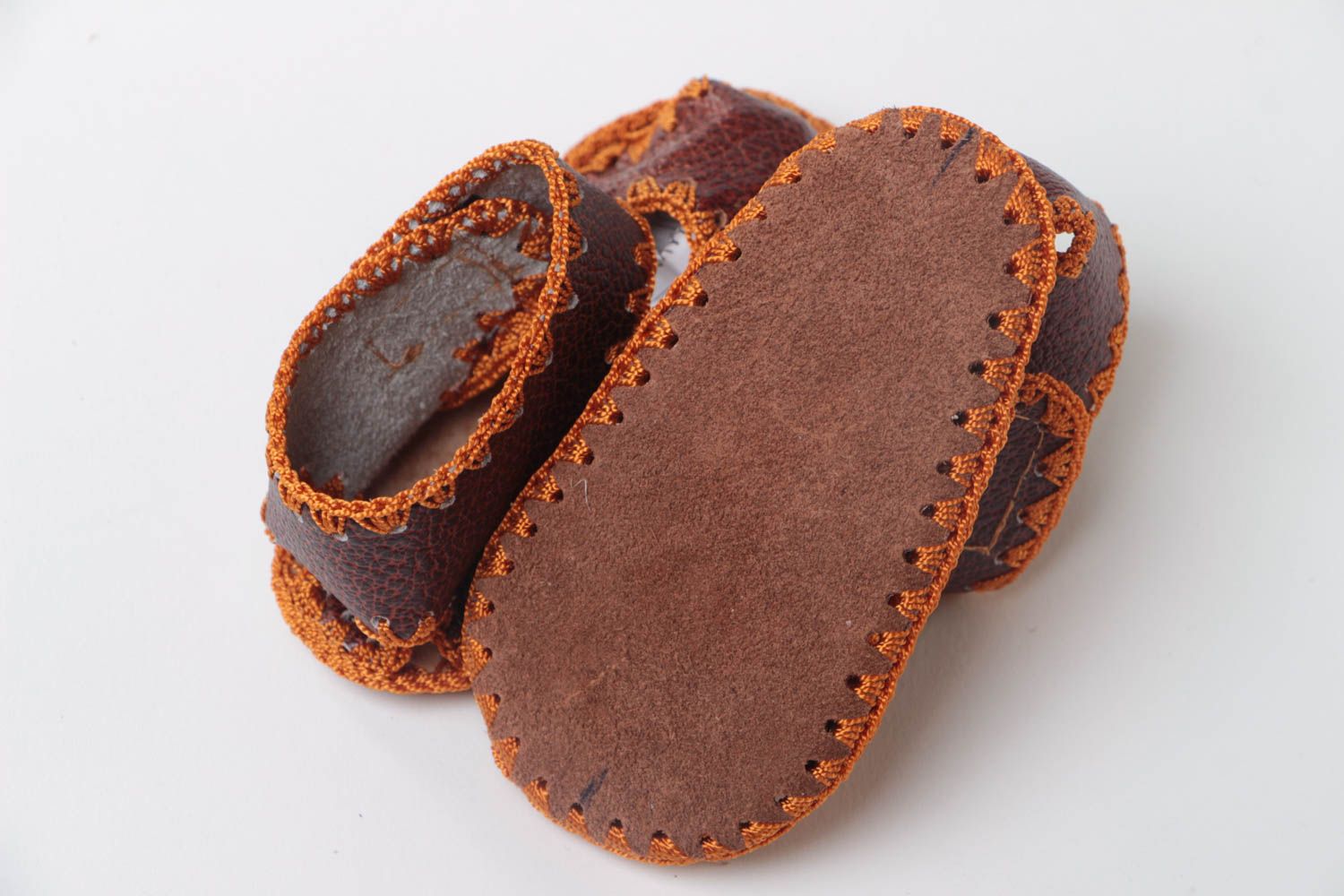 Beautiful brown handmade leather baby booties comfortable children's footwear photo 4