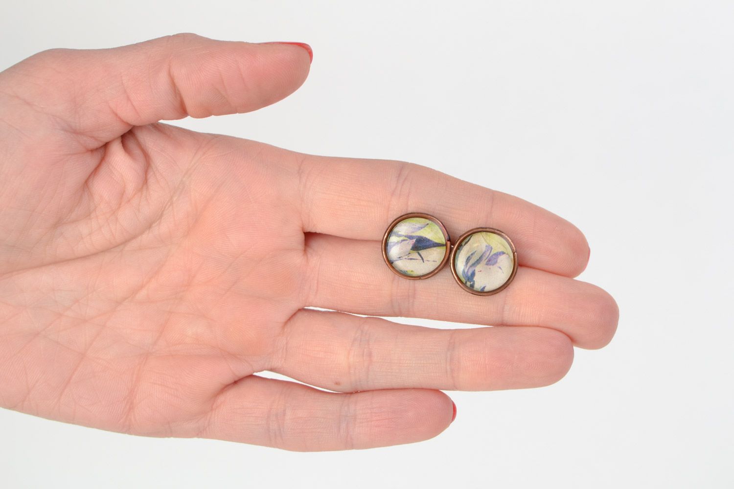 Handmade round stud earrings with floral print coated with jewelry glaze photo 2