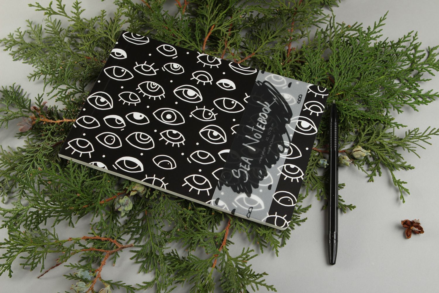 Carnet de notes Cahier à dessin noir avec yeux Fourniture de bureau cadeau photo 1