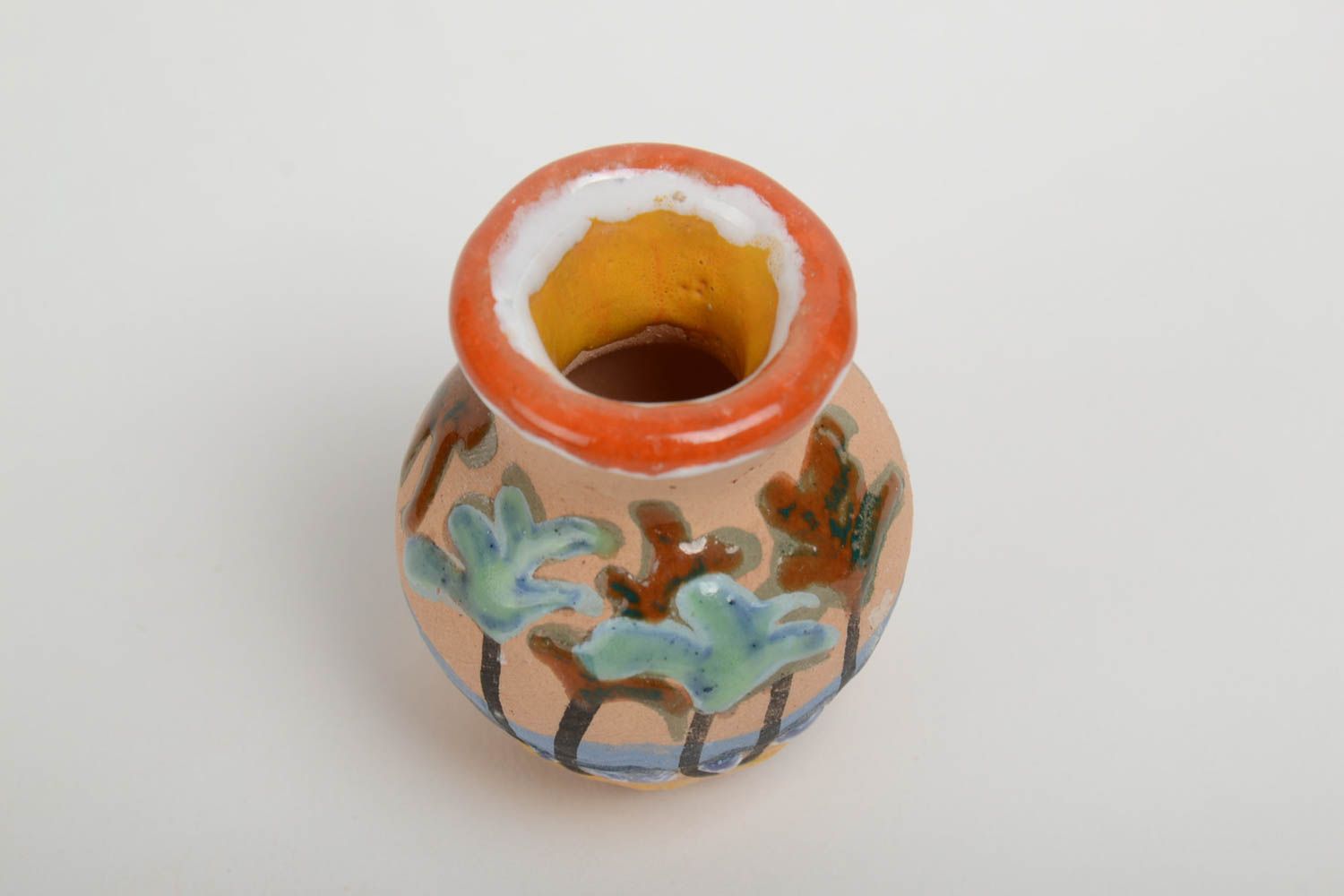 Яркий декоративный глиняный кувшин ручной работы миниатюрный красивый фото 5