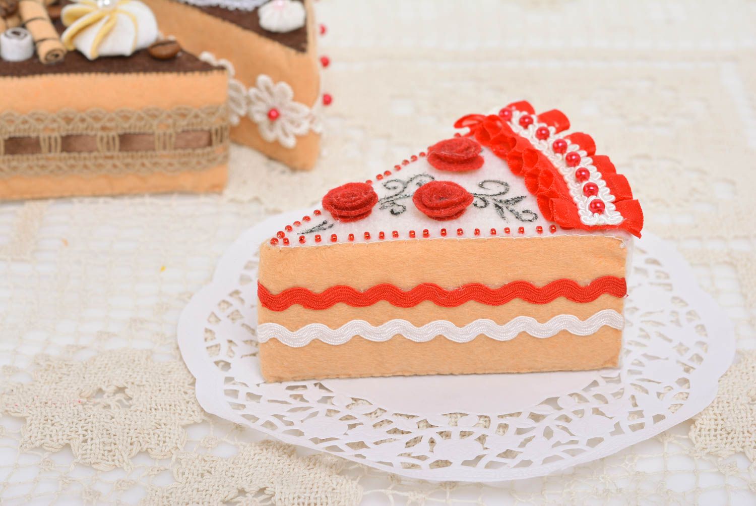 Handmade designer soft pincushion sewn of felt in the shape of red sweet cake photo 3