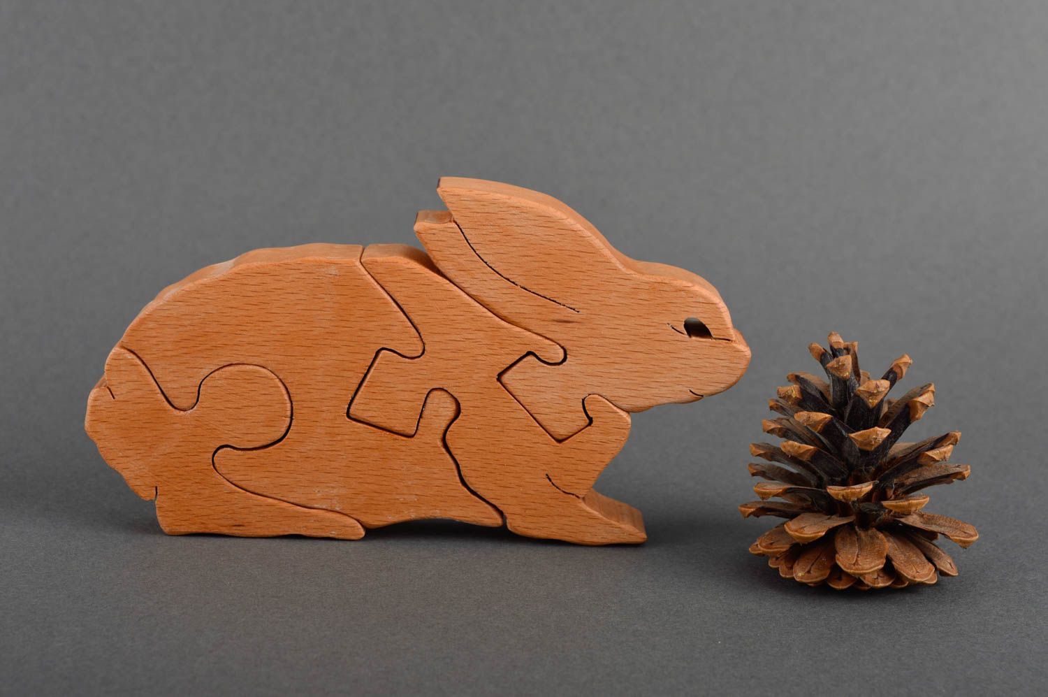 Handmade Spielzeug Holz Geschenk für Kinder Spielzeug aus Holz kleiner Hase foto 1