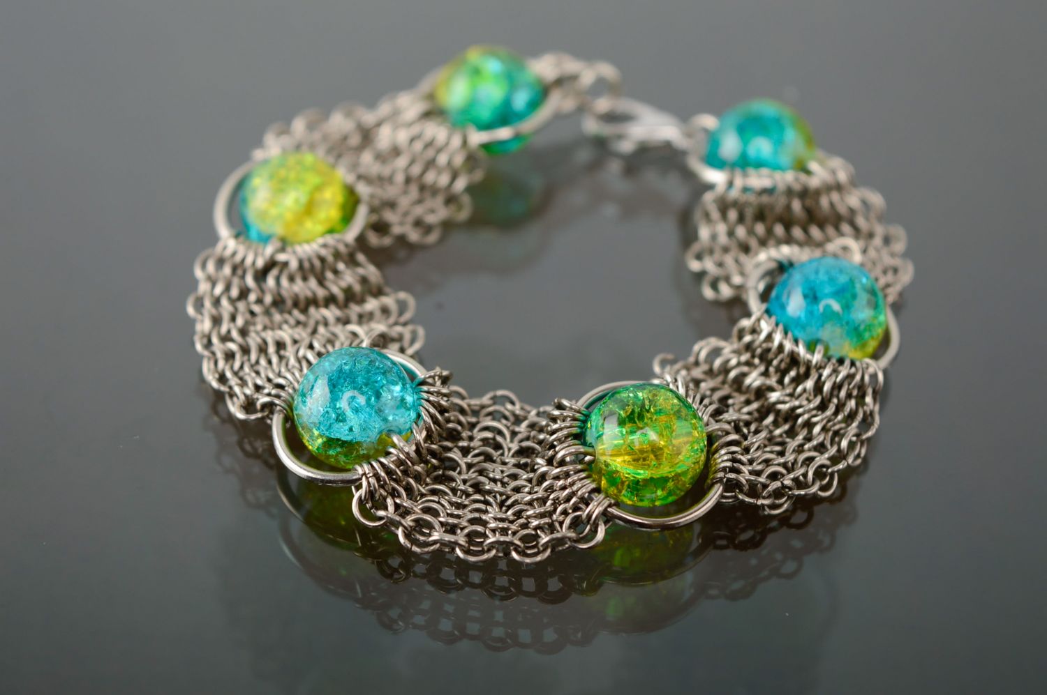 Beautiful chainmail bracelet with beads photo 1