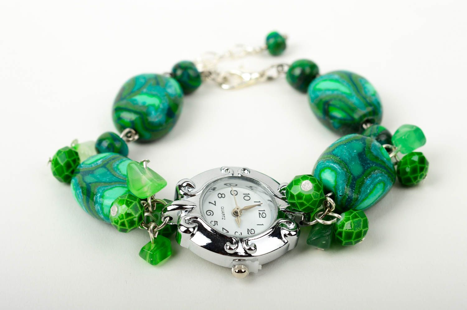 Montre design faite main Accessoire femme avec bracelet vert Cadeau pour femme photo 5