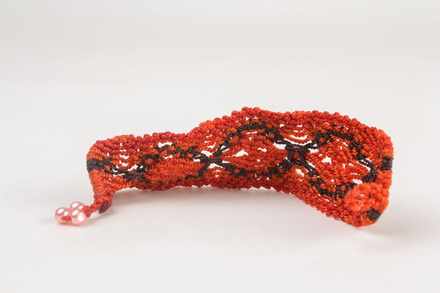 Handmade red bracelet photo 2