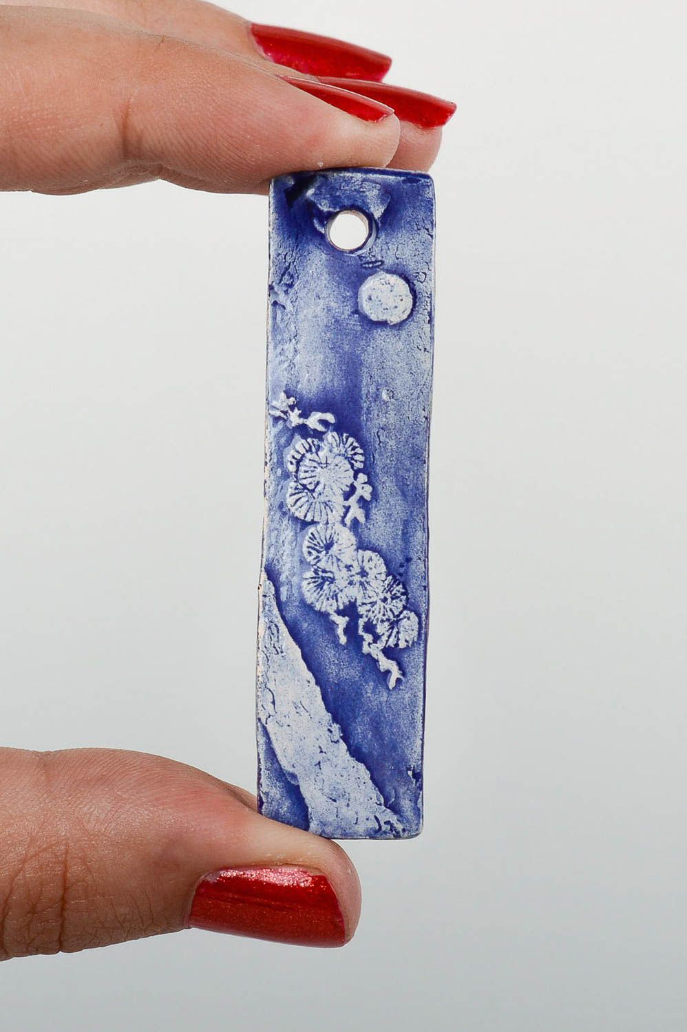 Pendentif céramique Bijou fait main bleu allongé original Cadeau pour femme photo 5
