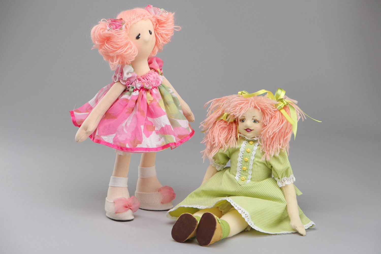 Набор текстильных игрушек кукол из трикотажа и бязи ручной работы мягкие 2 шт фото 2