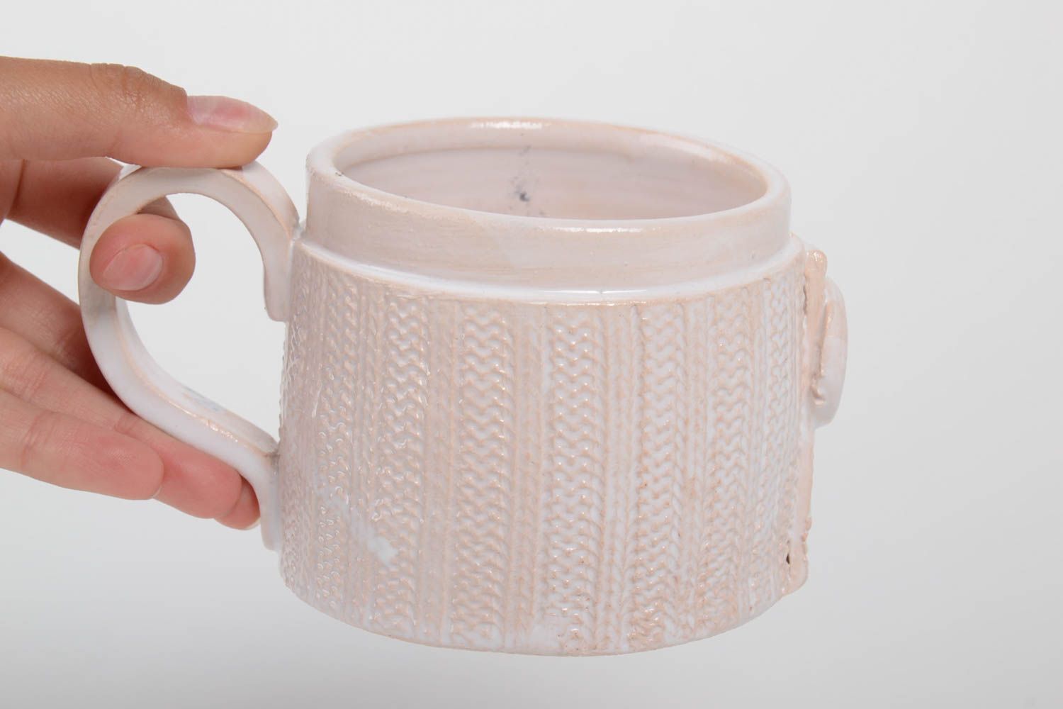 12 oz xl white coffee cup with fake knitted pattern 1 lb photo 2