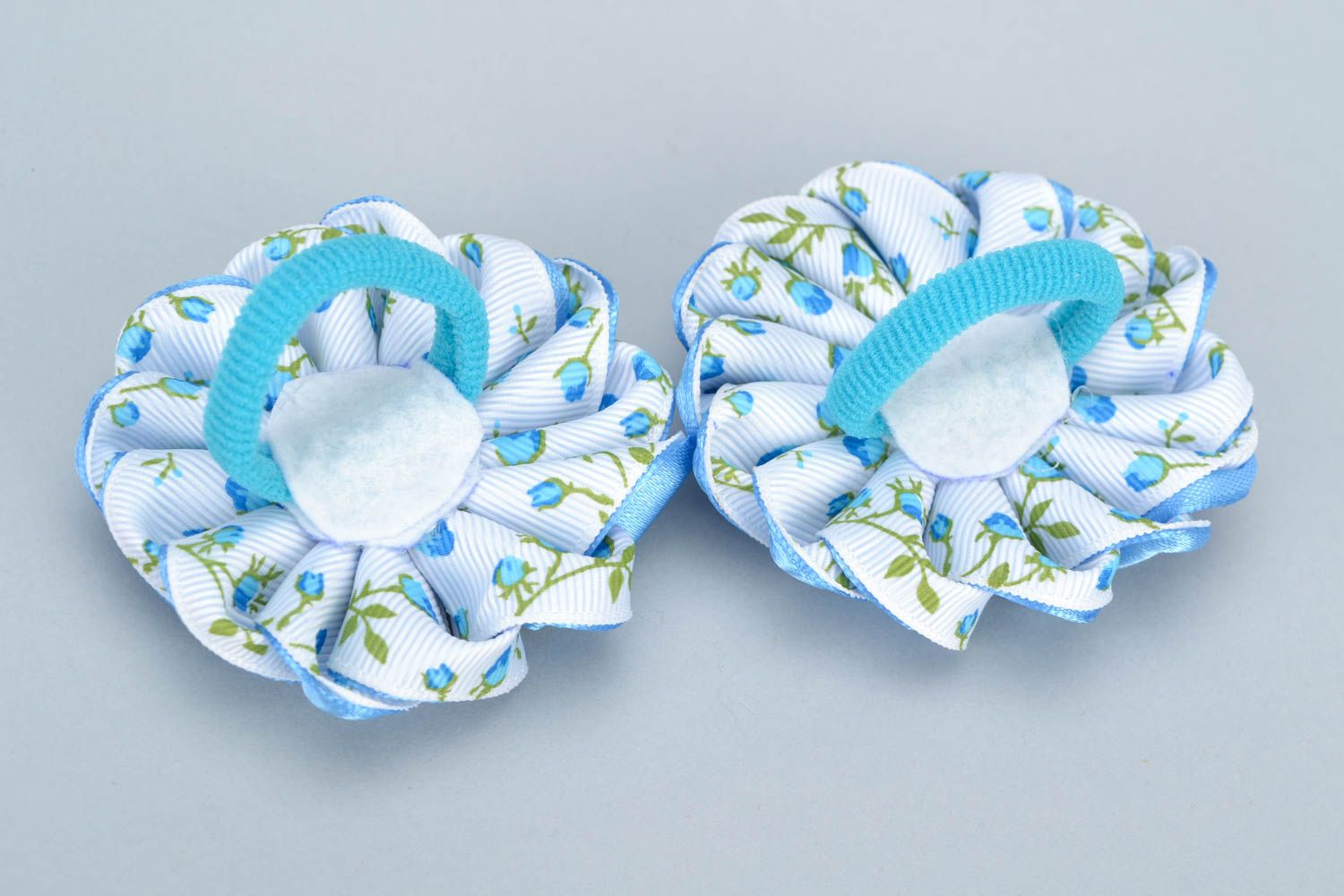 Handmade beautiful scrunchies with flowers made using kanzashi technique set of 2 pieces photo 4