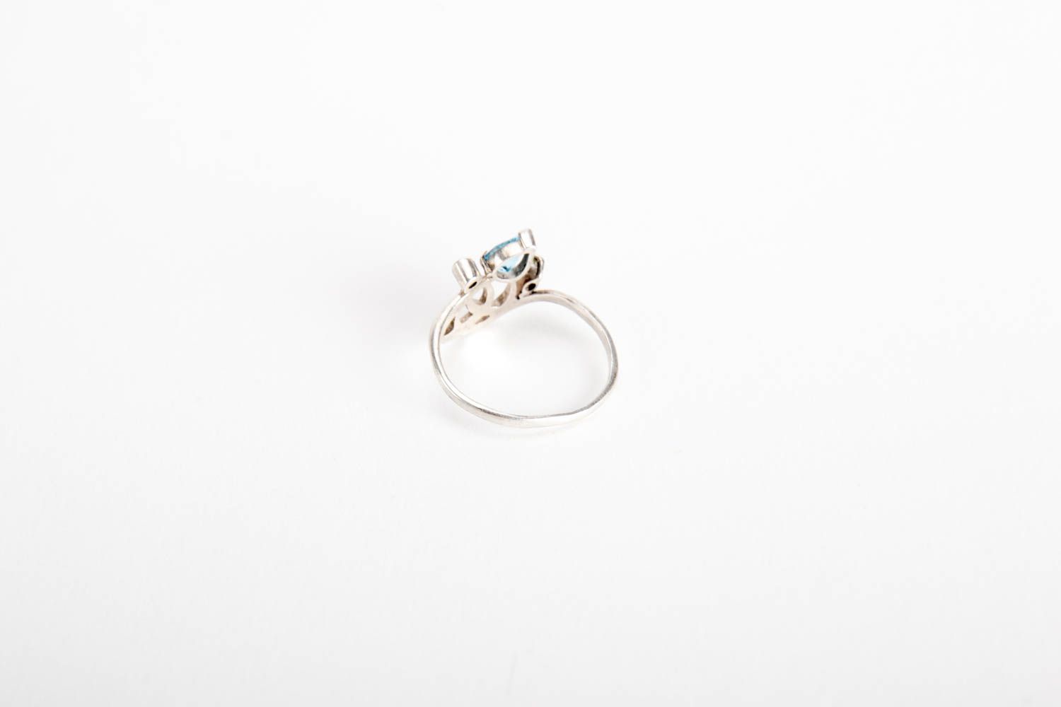 Перстень из серебра ручной работы стильный женский перстень ювелирная бижутерия фото 4