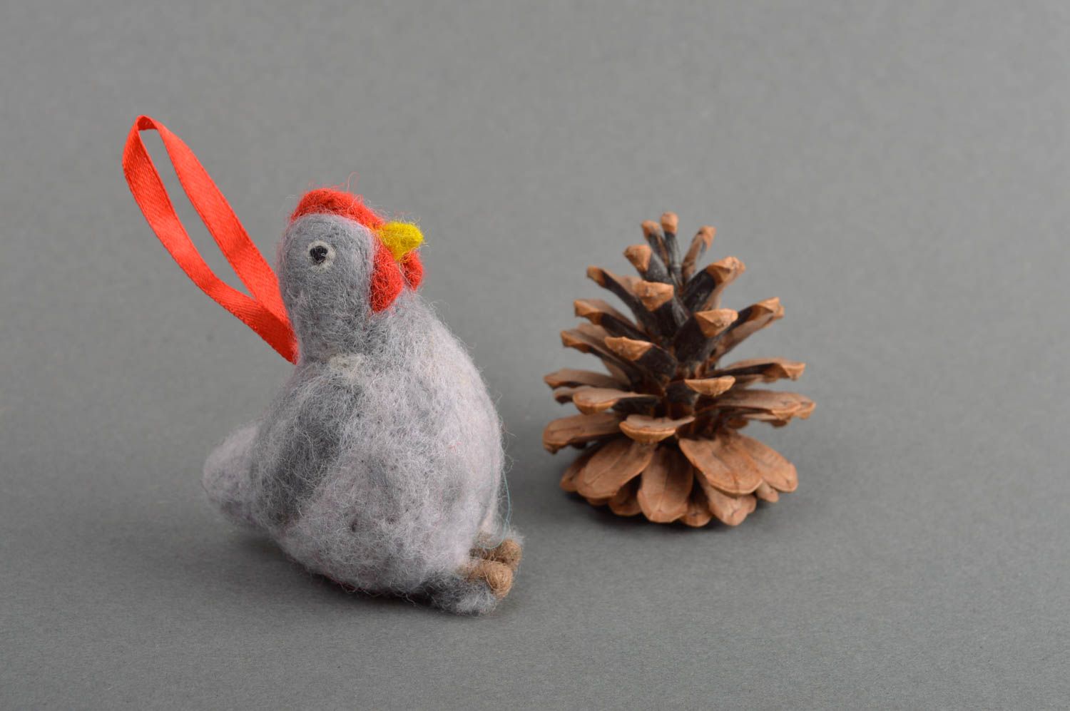 Kleines Kuscheltier Huhn handmade Spielzeug aus Wolle Geschenk für Kinder foto 1