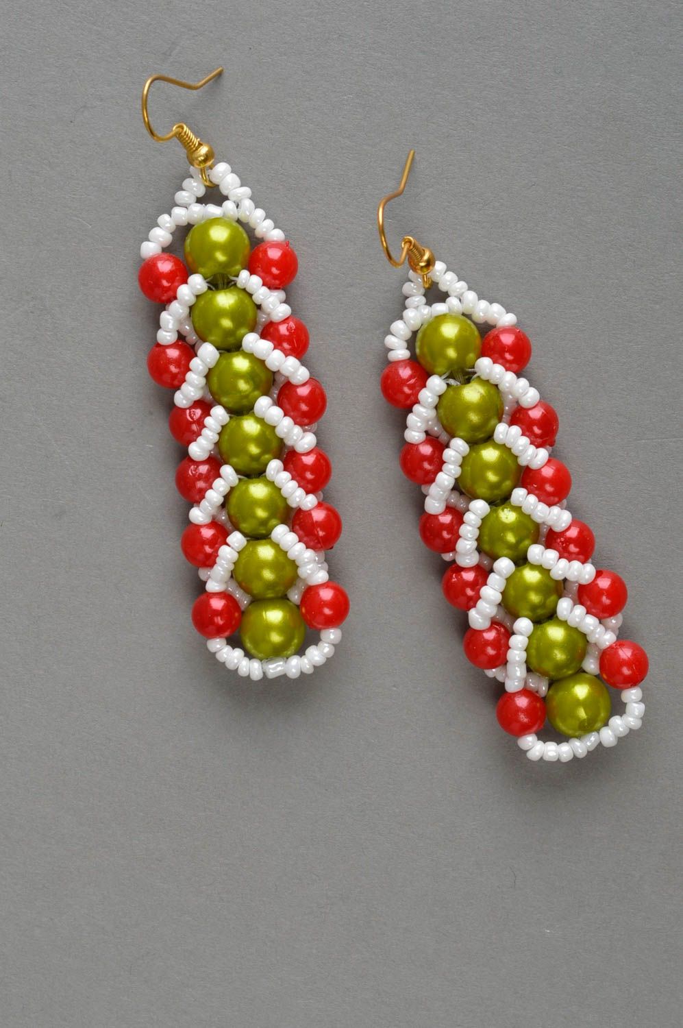 Boucles d'oreilles en perles de rocaille faites main multicolores pendantes photo 2