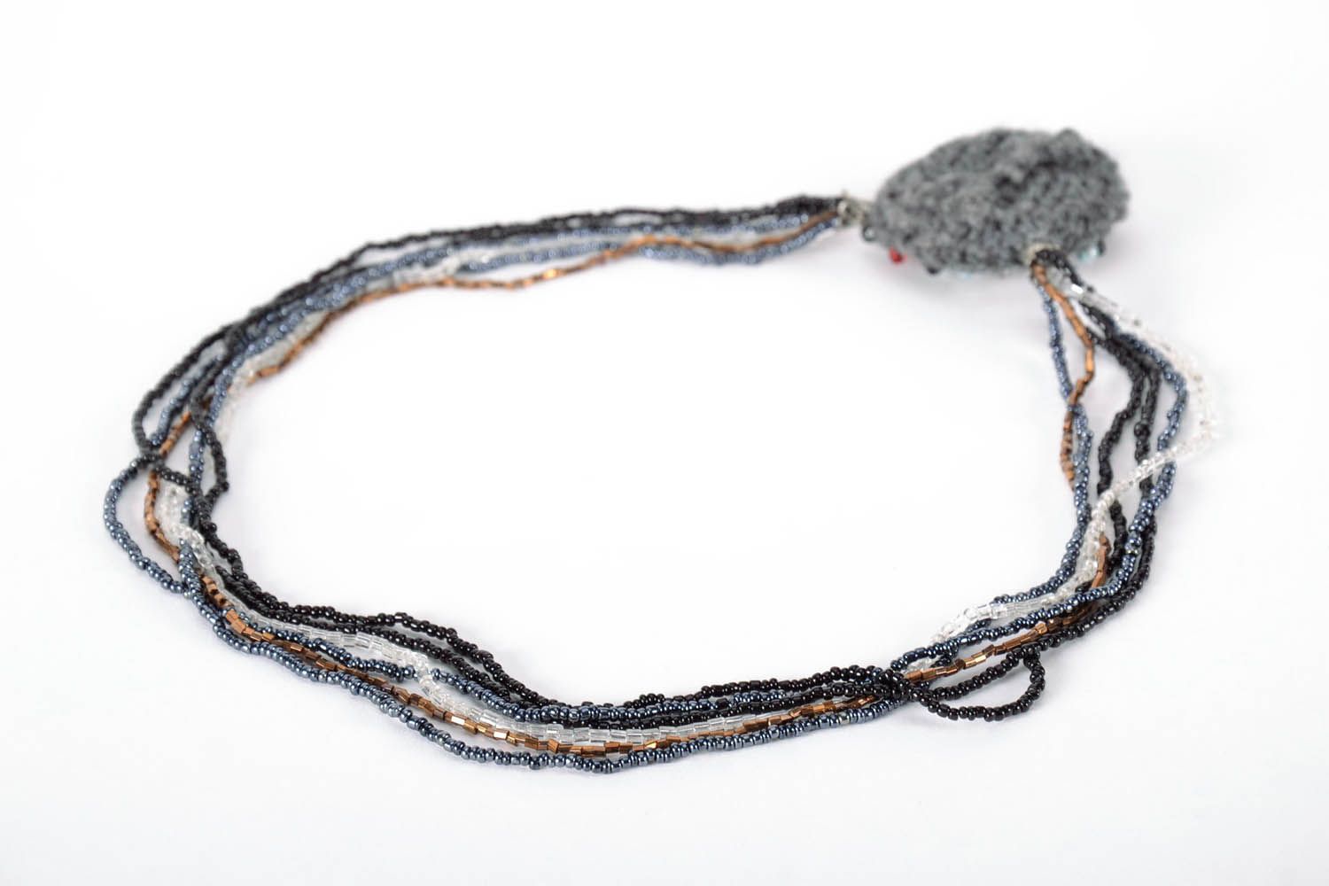 Necklace Crochet with Woolen Yarns photo 3