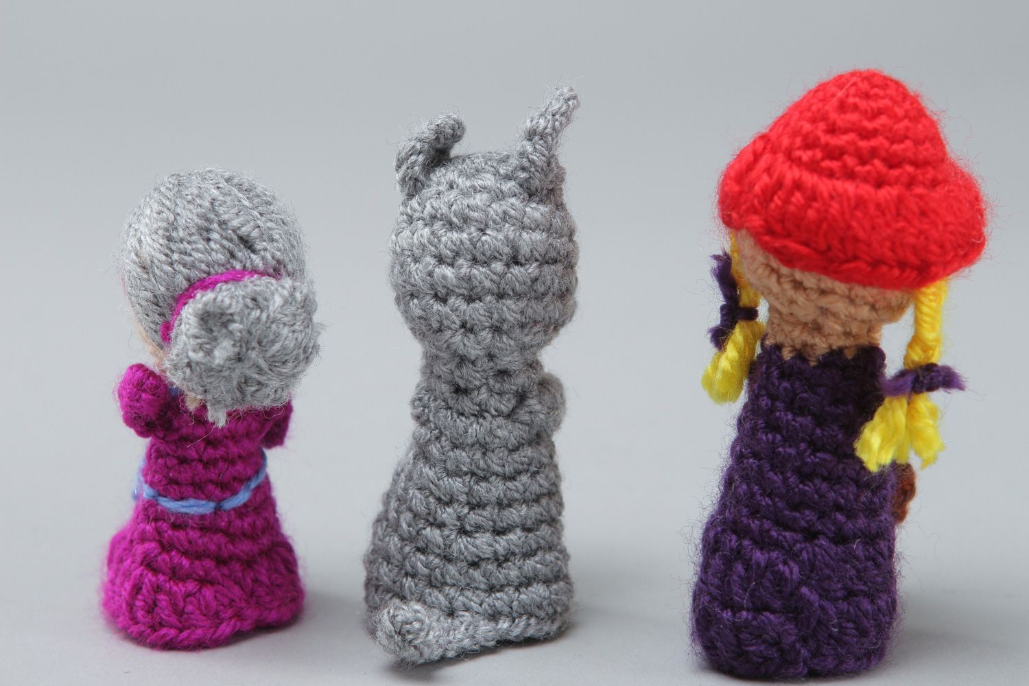 Ensemble de marionnettes à doigt tricotées au crochet faites main 3 pièces photo 2