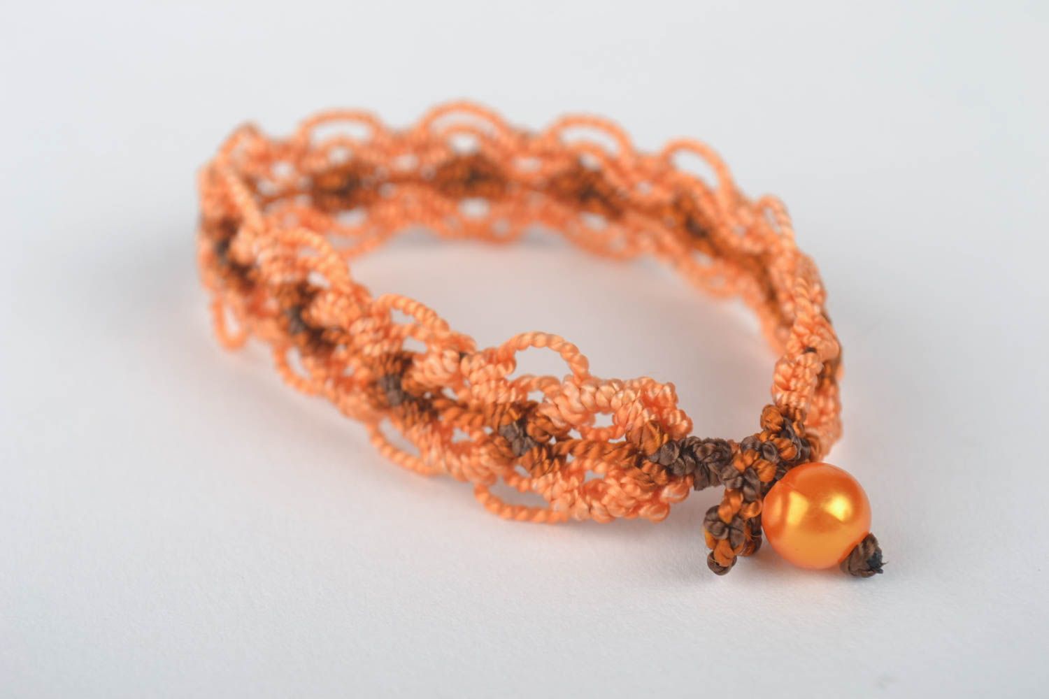 Браслет ручной работы оранжевый браслет на руку дизайнерское украшение макраме фото 2