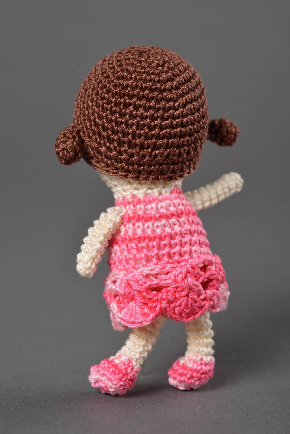 Poupée fille faite main Jouet tricot en coton au crochet Cadeau enfant original photo 4