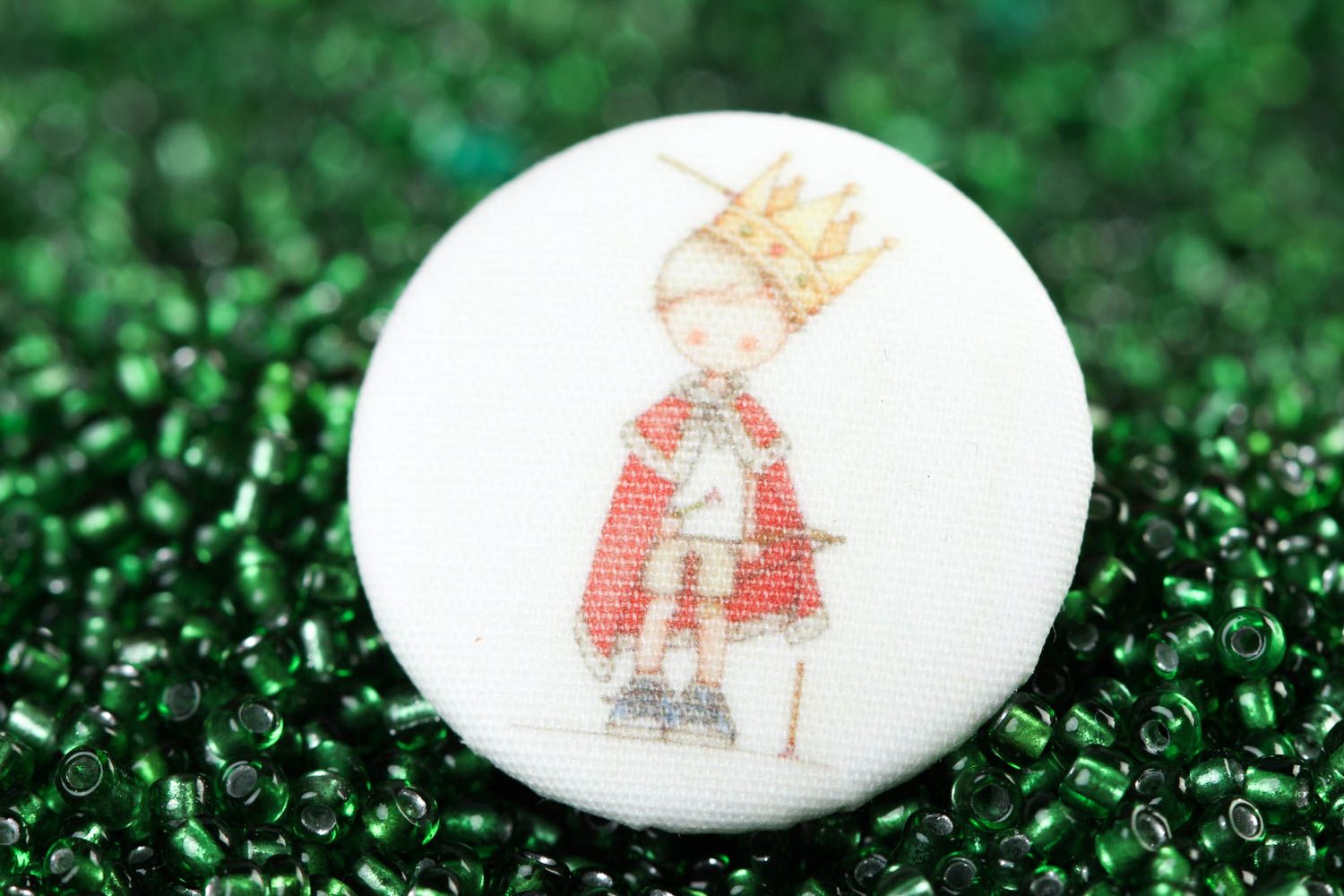 Botón decorativo hecho a mano material para manualidades botón infantil Príncipe foto 1