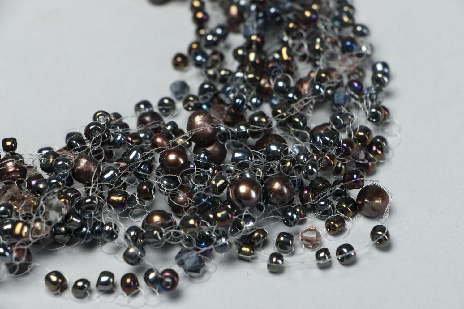 Multi-row black beaded necklace photo 2