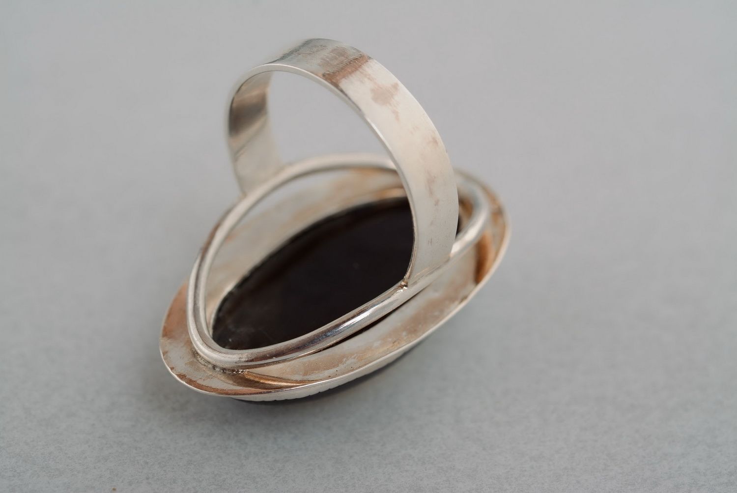 Ring with cow horn photo 5