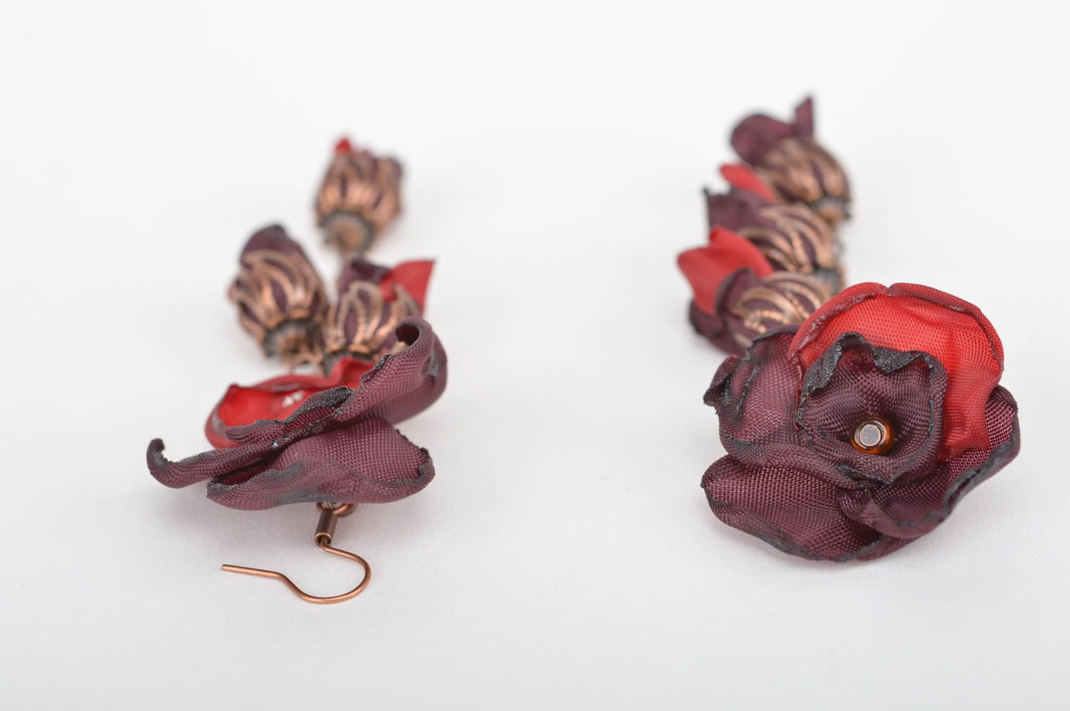 Boucles d'oreilles pendantes Bijoux fait main fleurs bordeaux Cadeau pour femme photo 5