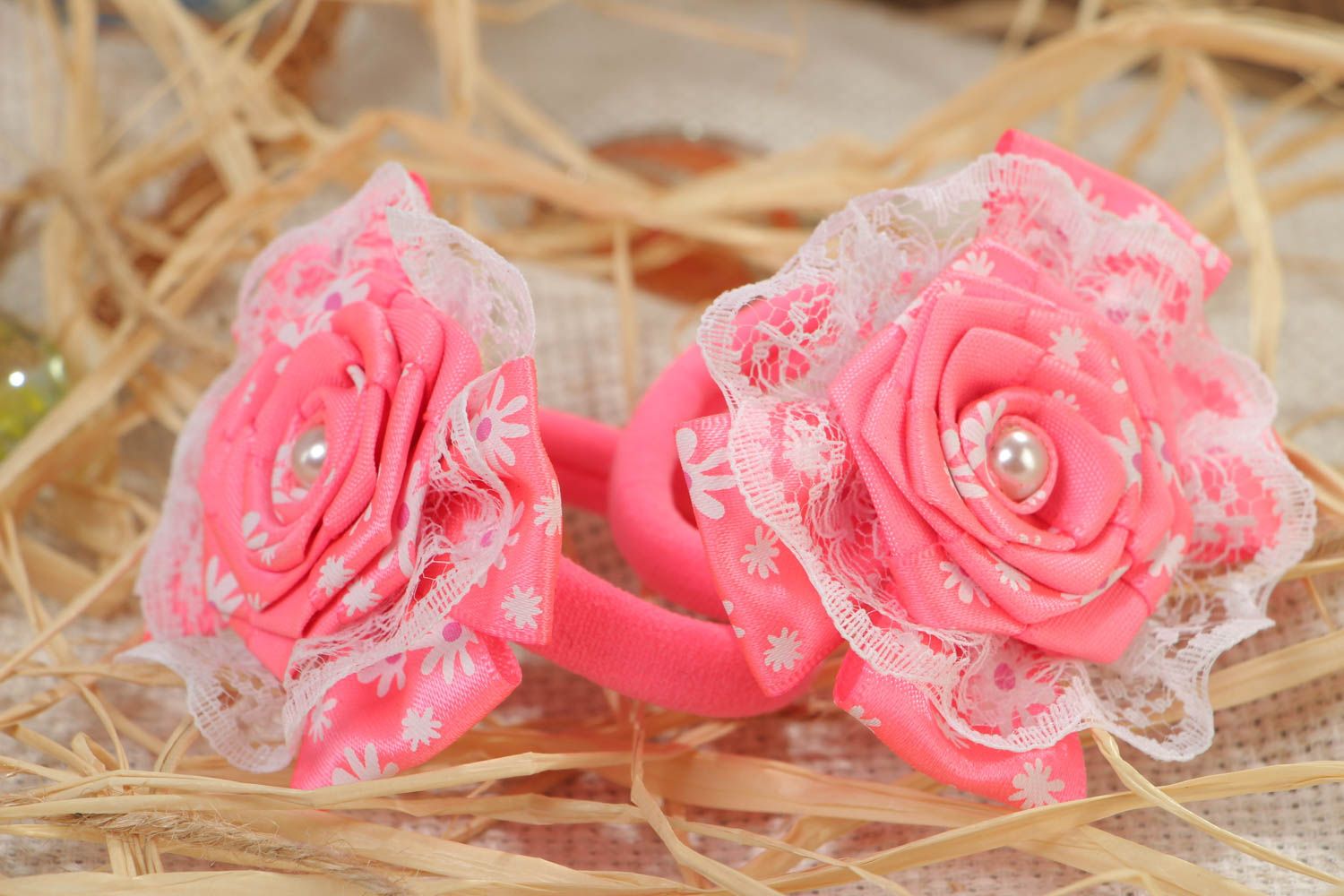 Handmade elastic hair bands with small tender pink flowers with lace 2 items photo 1