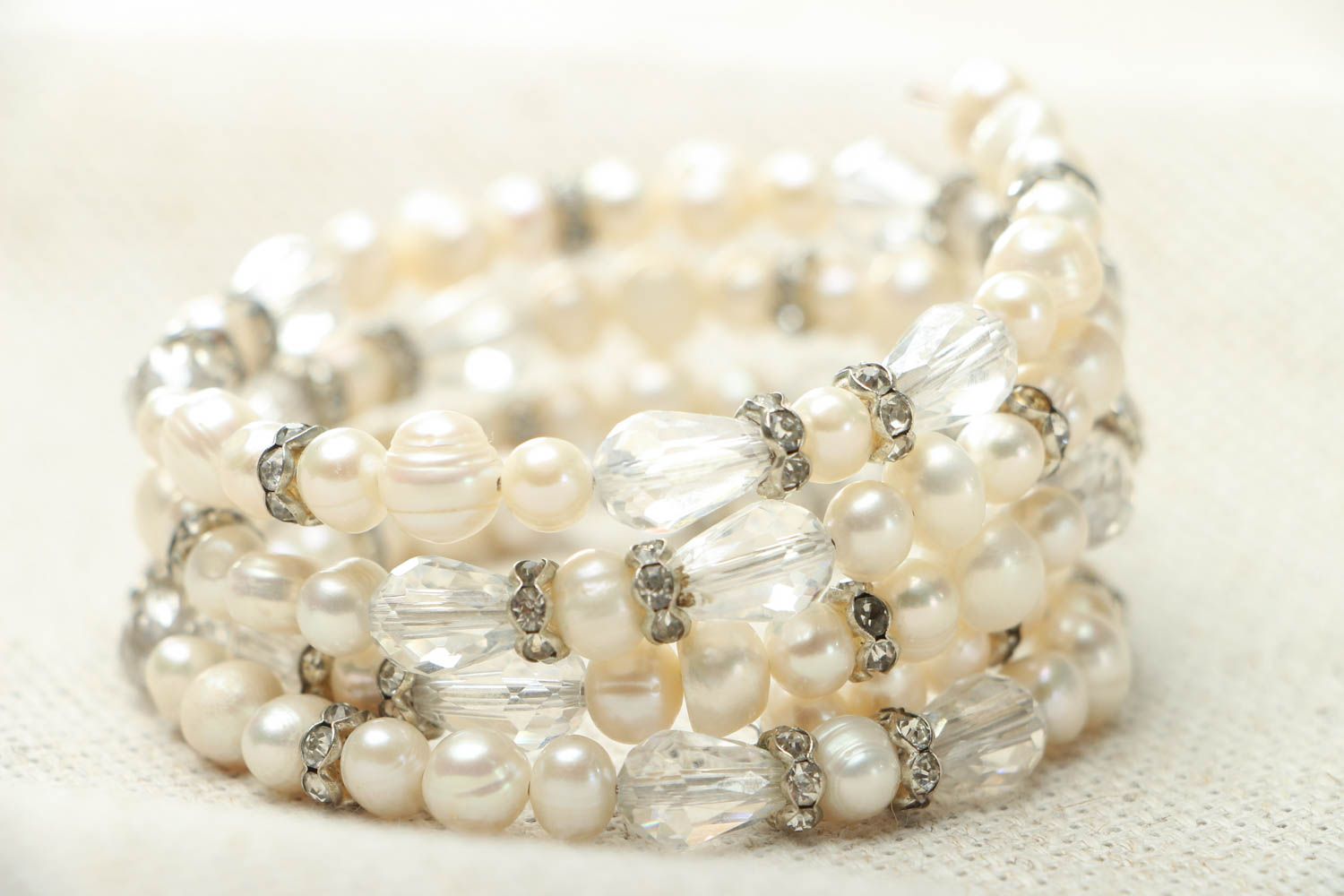 Women's bracelet with pearls and crystal photo 2