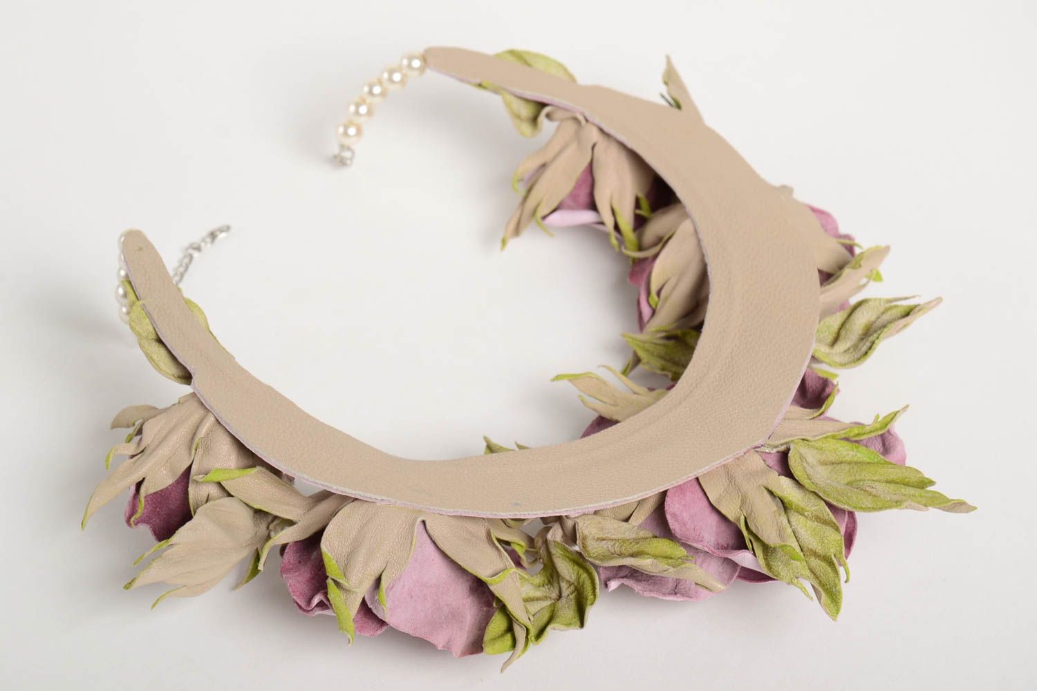 Handmade Leder Collier Modeschmuck Halskette Accessoire für Frauen mit Rosen foto 2