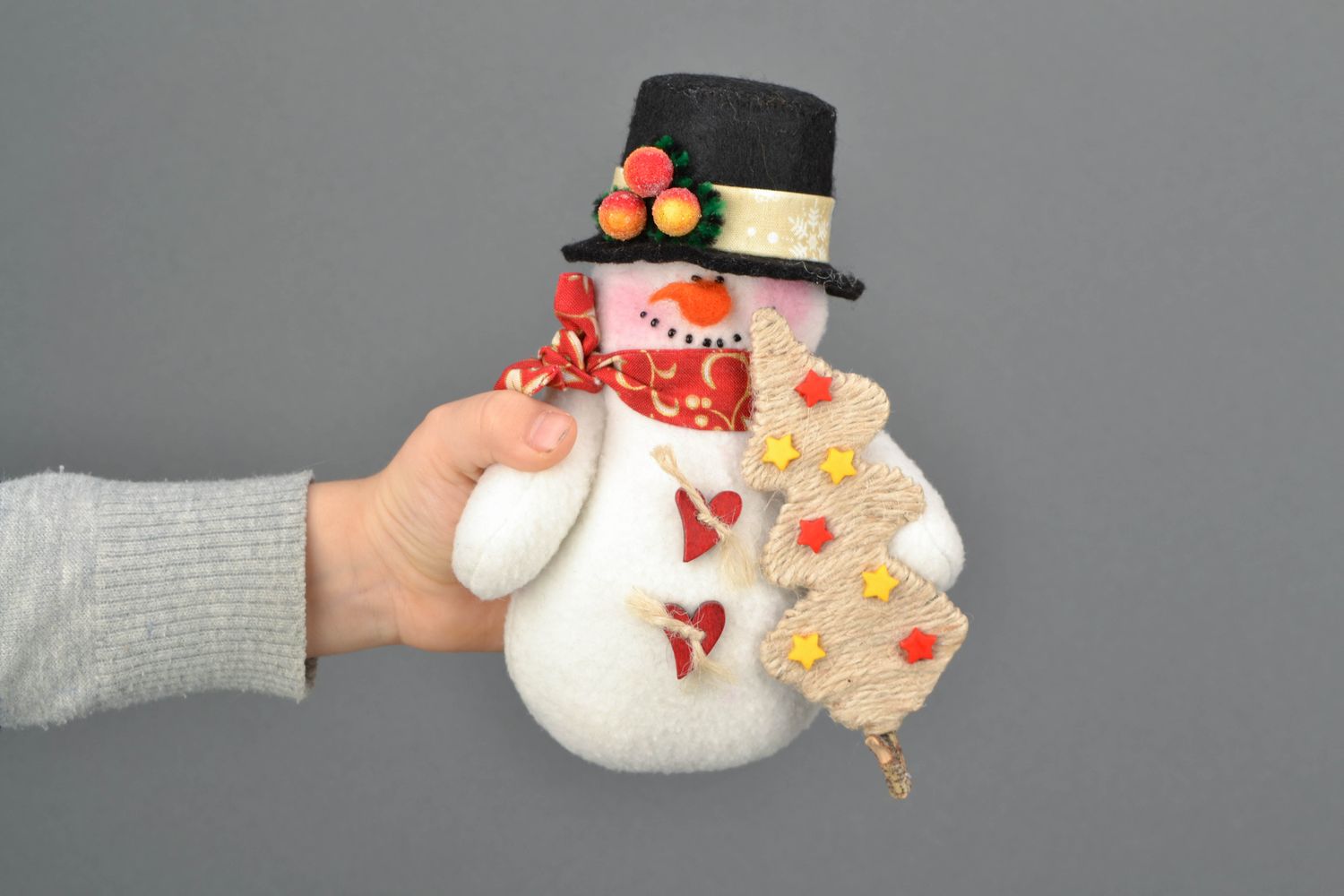 Christmas snowman sewn of fleece and felt photo 2