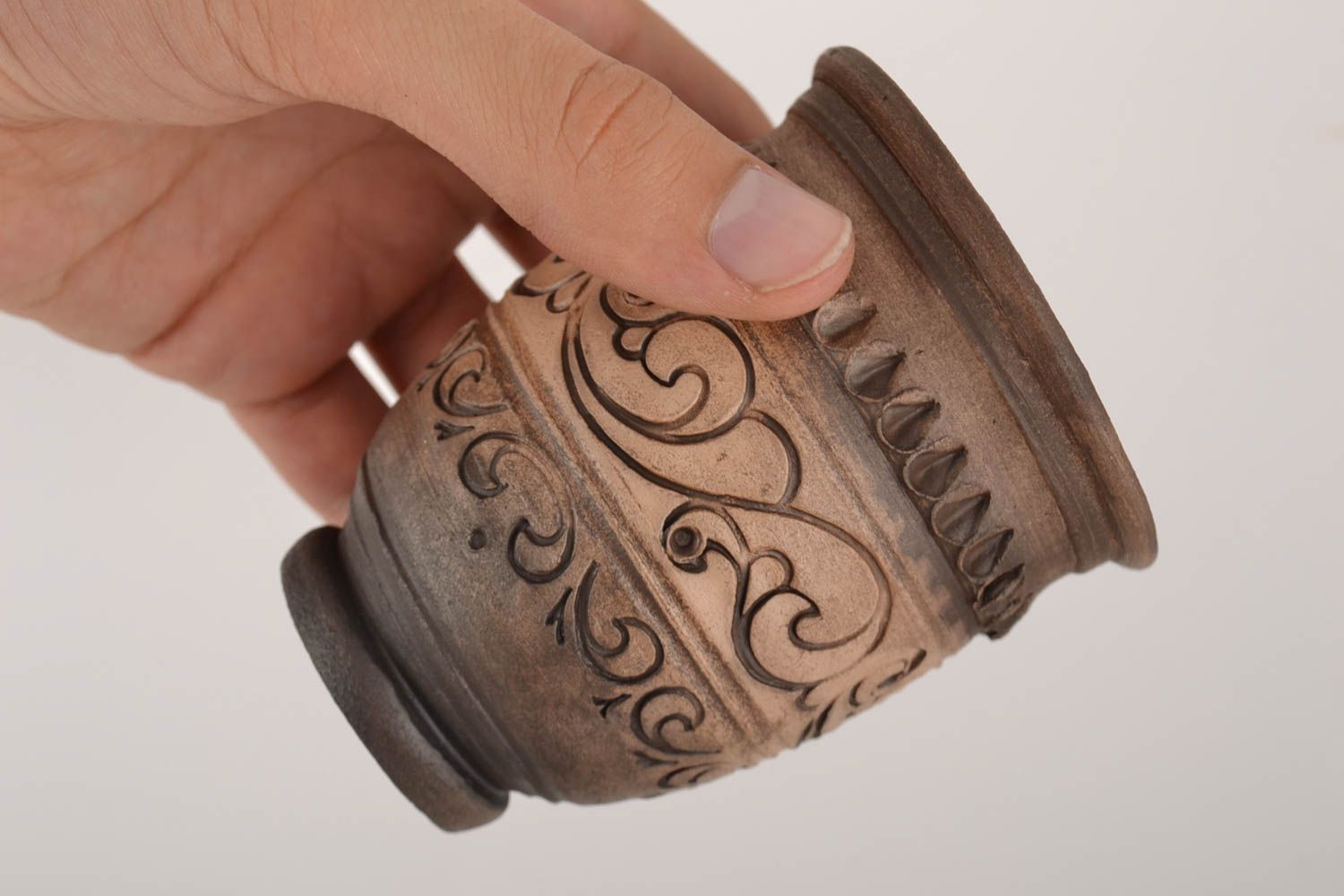 Brown ceramic 8 oz coffee cup processed with silver. No handle. Italian style pattern. photo 2