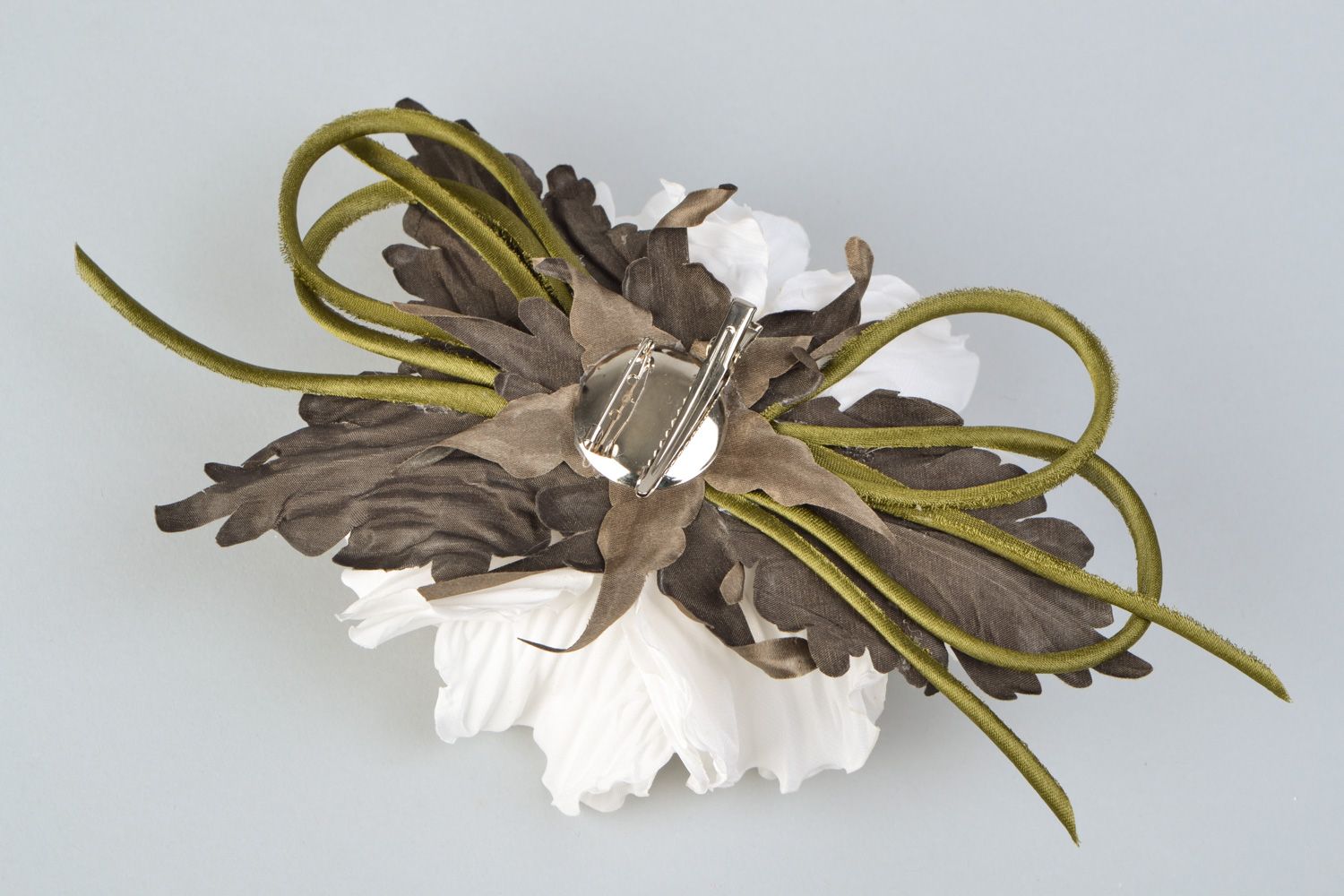 Handmade silk satin flower brooch White Poppy photo 4